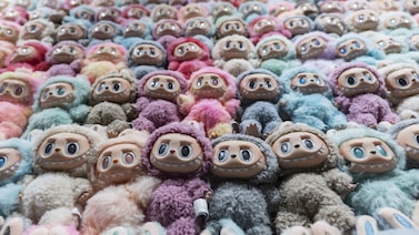 Pop Mart sufre un desplome de US$33.000 millones al desinflarse el furor por Labubu Pop Mart sufre un desplome de US$33.000 millones al desinflarse el furor por Labubu