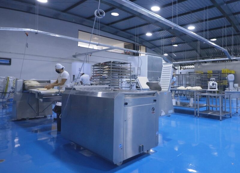 Foto fábrica Indupanifec. Foto fábrica Indupanifec.