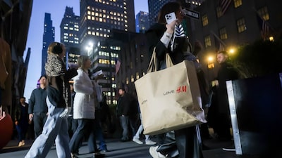 Lucro da H&M supera as expectativas com controle de custos e aumento de ofertas Lucro da H&M supera as expectativas com controle de custos e aumento de ofertas