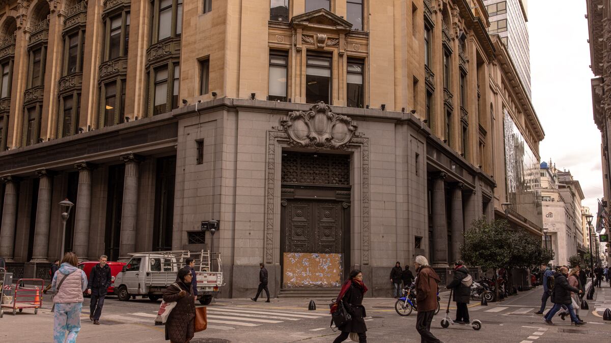 Dos motores con los que Caputo busca interrumpir la dinámica de ‘serrucho’ en la actividad