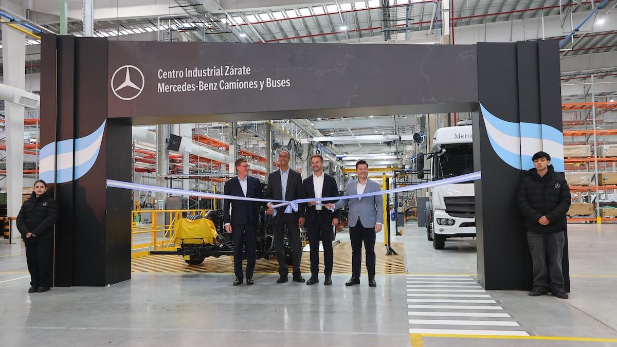 La estrategia de Mercedes-Benz en Argentina: inversión, nueva planta y por qué deben ser “ágiles y flexibles”