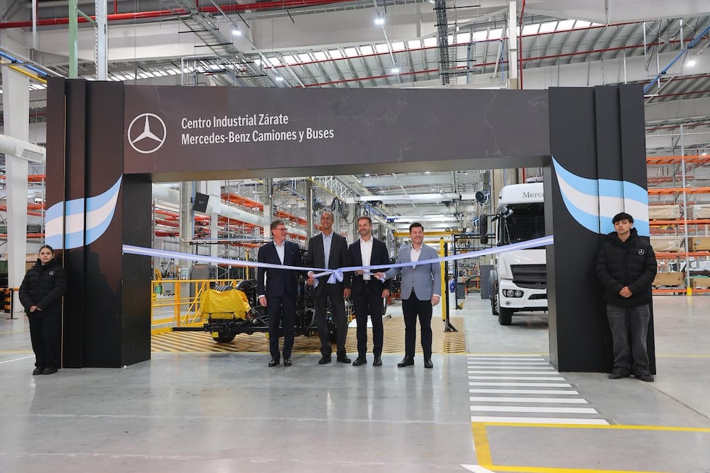 Mercedes-Benz Mercedes-Benz