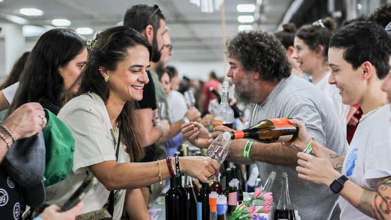 Resistência e balcão de negócios: Naturebas se consolida como vitrine do vinho natural Resistência e balcão de negócios: Naturebas se consolida como vitrine do vinho natural