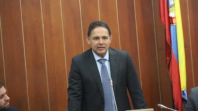 “Estamos prestos a debatir la reforma tributaria”: Honorio Henríquez, presidente del Congreso “Estamos prestos a debatir la reforma tributaria”: Honorio Henríquez, presidente del Congreso