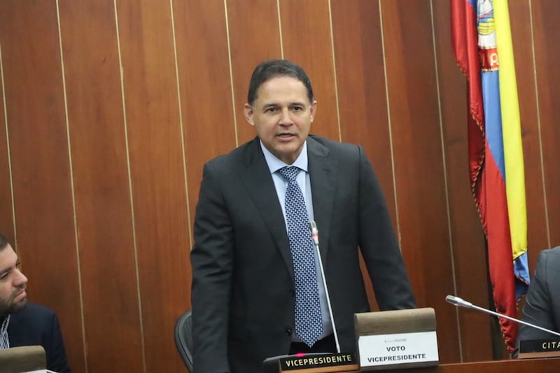 Honorio Henríquez, presidente del Congreso. Honorio Henríquez, presidente del Congreso.