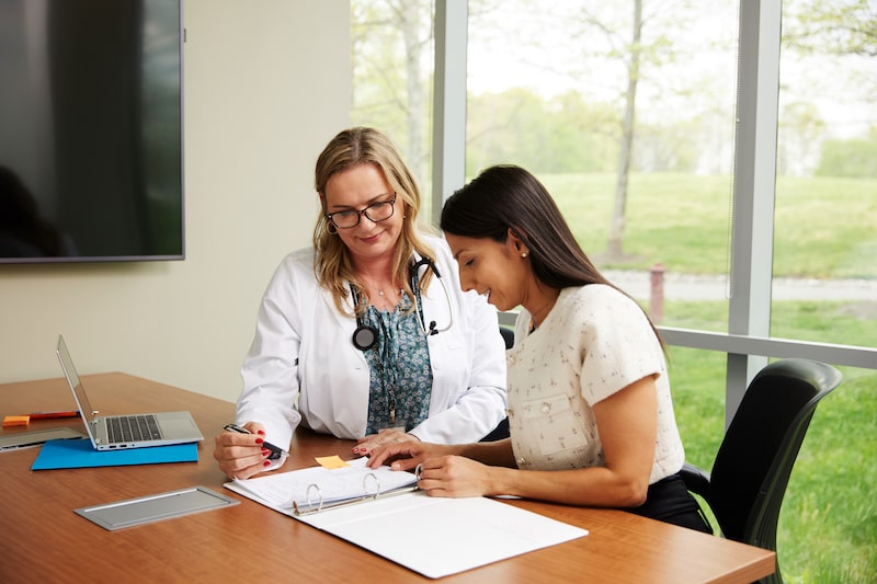 Abriendo el camino sostenible para hacerle frente al cáncer de mama en América Latina Abriendo el camino sostenible para hacerle frente al cáncer de mama en América Latina