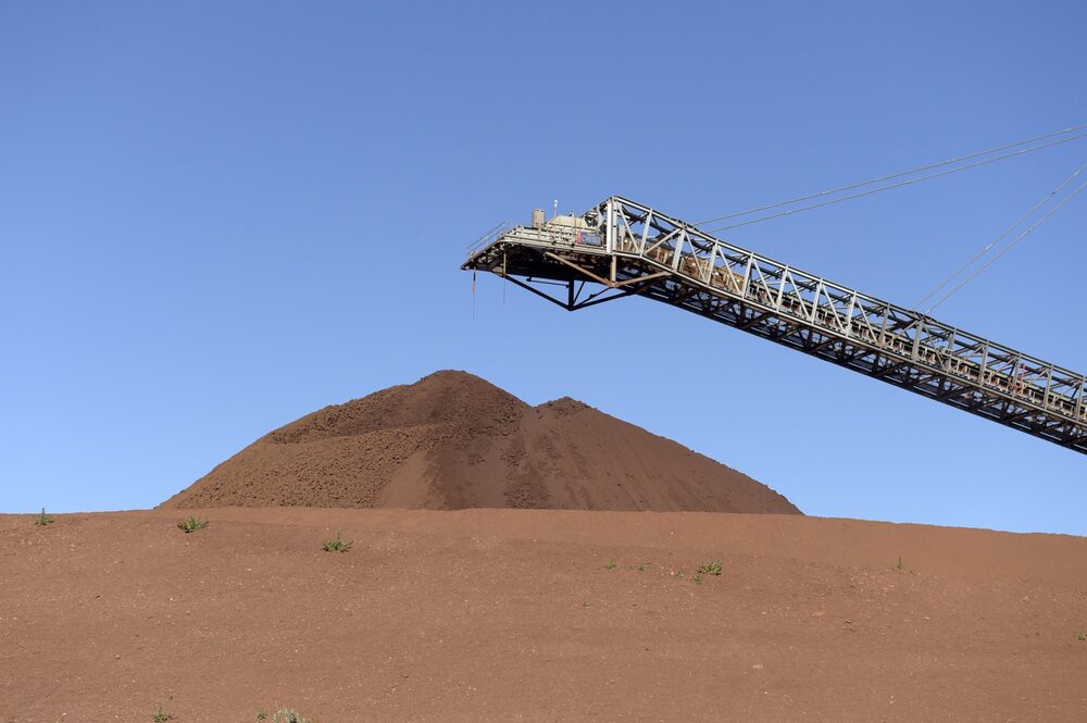 Um dos investidores mais conhecidos da América Latina reduziu a exposição a ações brasileiras em meio a preocupações crescentes com commodities Um dos investidores mais conhecidos da América Latina reduziu a exposição a ações brasileiras em meio a preocupações crescentes com commodities