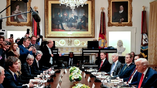 Día D para aranceles de Trump: Argentina a la espera de la firma final del acuerdo comercial Día D para aranceles de Trump: Argentina a la espera de la firma final del acuerdo comercial