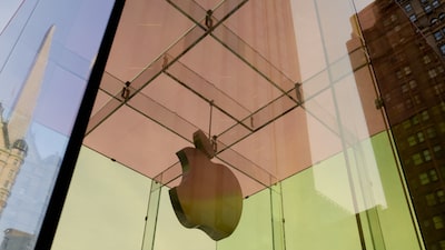 En el evento del iPhone 18, Apple presentó un Apple Watch que escucha tus conversaciones todo el día En el evento del iPhone 18, Apple presentó un Apple Watch que escucha tus conversaciones todo el día