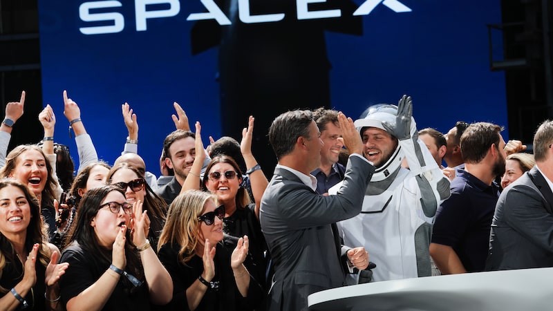 Starship coloca satélites em órbita pela primeira vez, em novo marco para a SpaceX Starship coloca satélites em órbita pela primeira vez, em novo marco para a SpaceX