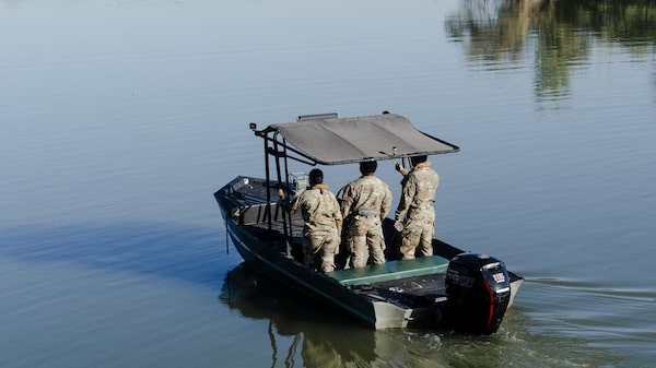 Gasto del Pentágono en operaciones en la frontera con México supera US$2.600 millones Gasto del Pentágono en operaciones en la frontera con México supera US$2.600 millones