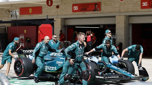 Lawrence Stroll, dueño de Aston Martin, vende parte de su participación en el equipo de F1 Lawrence Stroll, dueño de Aston Martin, vende parte de su participación en el equipo de F1