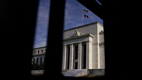 La Fed debe tomarse el tiempo de devaluar más datos antes de recortar las tasas: Logan La Fed debe tomarse el tiempo de devaluar más datos antes de recortar las tasas: Logan