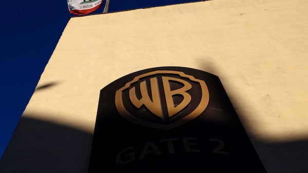 Batalha pela Warner: Netflix e Paramount enfrentam dificuldades após ofertas Batalha pela Warner: Netflix e Paramount enfrentam dificuldades após ofertas