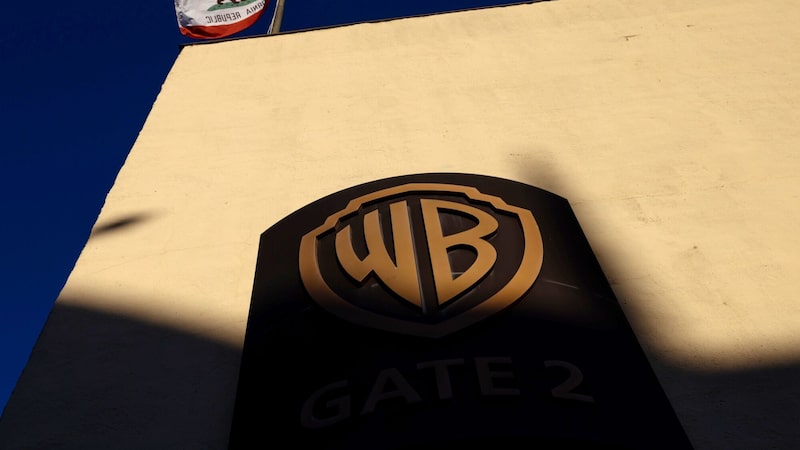 Batalha pela Warner: Netflix e Paramount enfrentam dificuldades após ofertas Batalha pela Warner: Netflix e Paramount enfrentam dificuldades após ofertas