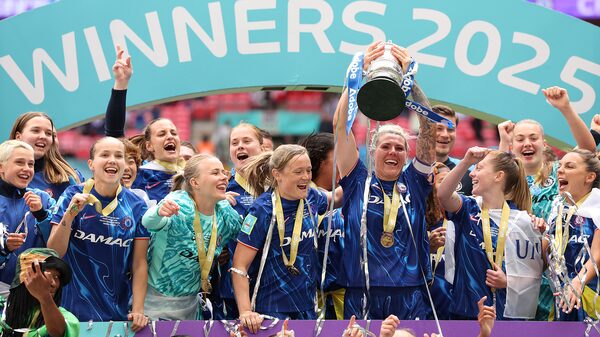 Como os clubes da Premier League contornam restrições financeiras para elevar gastos Como os clubes da Premier League contornam restrições financeiras para elevar gastos