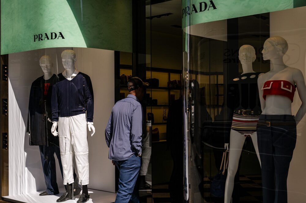 Global Trump Trade Chill Begins as Companies Pause Orders Global Trump Trade Chill Begins as Companies Pause Orders