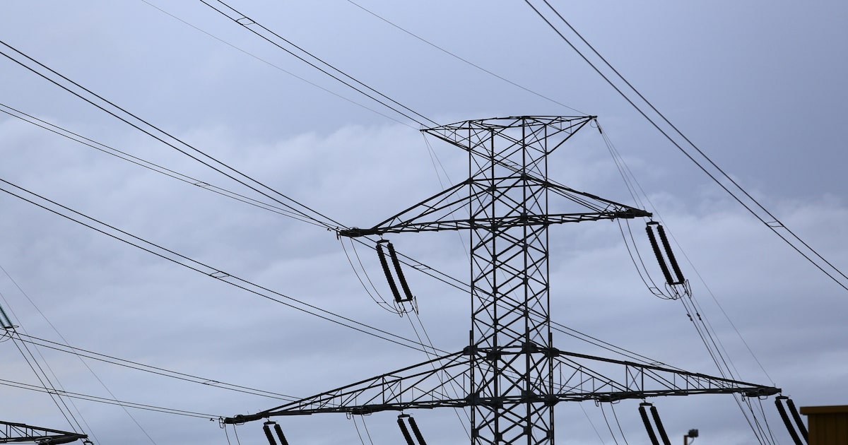 CFE invierte US$1.240 millones en cobertura eléctrica de México