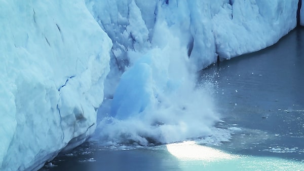 Cómo el sonido del deshielo de glaciares se usa para estudiar el cambio climático Cómo el sonido del deshielo de glaciares se usa para estudiar el cambio climático