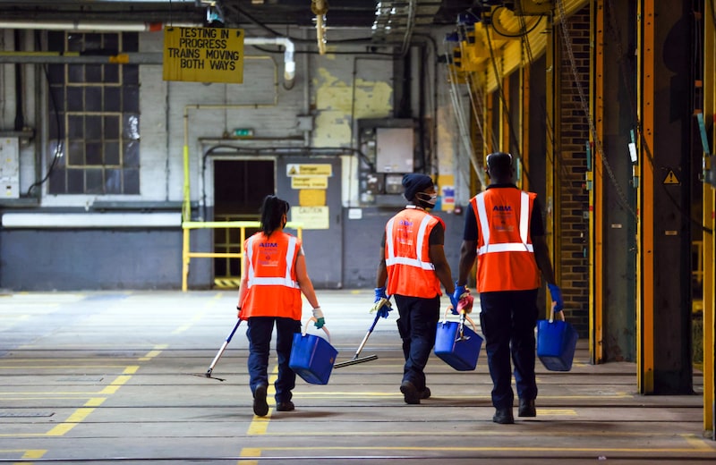Trabalhadores de limpeza Trabalhadores de limpeza