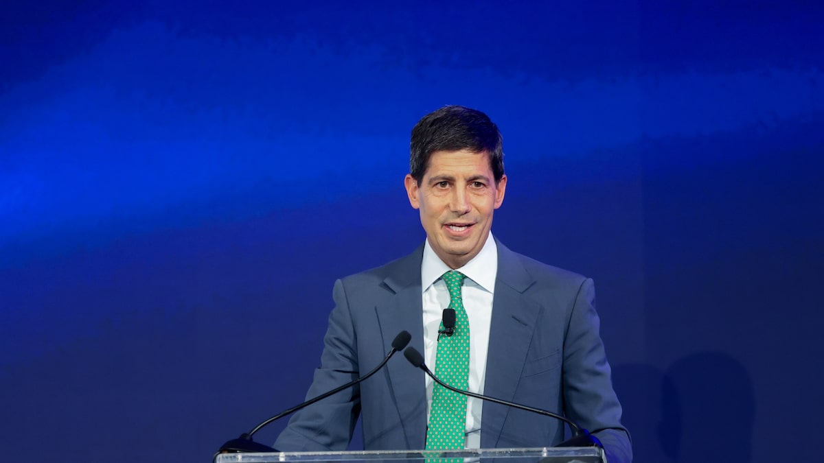 Trump afirma que Warsh, su candidato para la Fed, podría hacer crecer la economía un 15% 2 HG6PBOKEKBBJ7IJGCEOMVNVGYQ