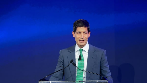 Trump dice que Warsh, su elegido para la Fed, podría impulsar la economía a un ritmo del 15% Trump dice que Warsh, su elegido para la Fed, podría impulsar la economía a un ritmo del 15%