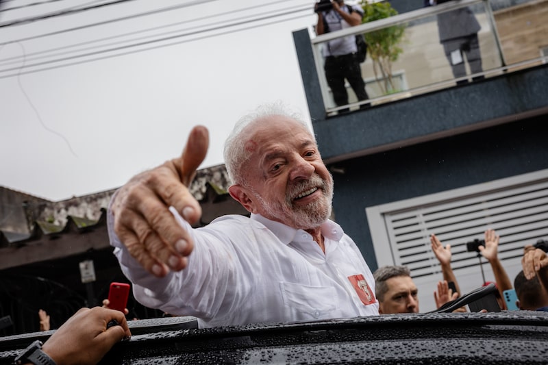 Brazilians Vote In Dead Heat Runoff Election Brazilians Vote In Dead Heat Runoff Election