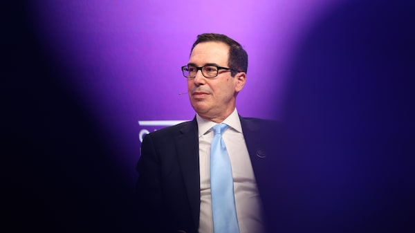 Como o ex-czar de Trump na economia arquitetou o negócio do ano em Wall Street Como o ex-czar de Trump na economia arquitetou o negócio do ano em Wall Street