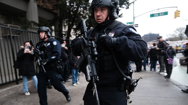 Nueva York nombra a “persona de interés” mientras tirador sigue en libertad Nueva York nombra a “persona de interés” mientras tirador sigue en libertad