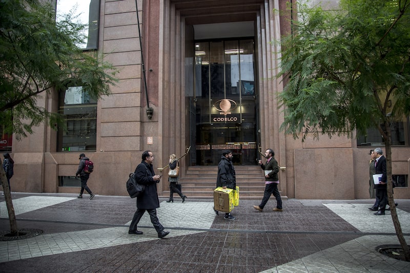 Financial And Governmental Institutions As Chile Mulls Tax Cuts For The Rich To Fuel Economic Recovery Financial And Governmental Institutions As Chile Mulls Tax Cuts For The Rich To Fuel Economic Recovery