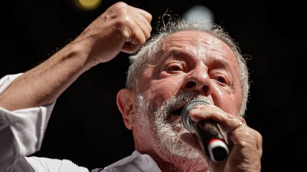 Lula on Campos Neto: “I Do Not Know Who He is Serving, but it isn’t Brazil” Lula on Campos Neto: “I Do Not Know Who He is Serving, but it isn’t Brazil”