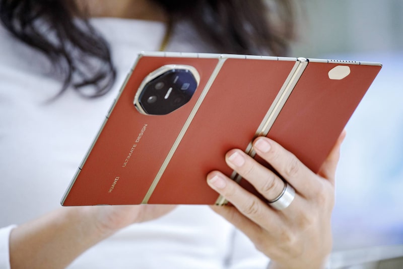 Huawei Mate XT Huawei Mate XT