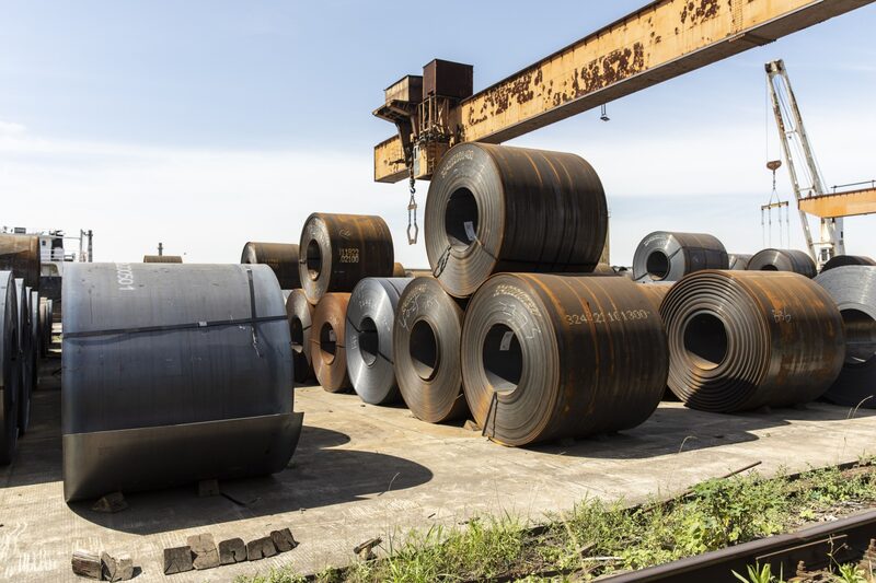 Escassez de materiais e gargalos no transporte até despesas crescentes de mão de obra - elevaram os custos para os produtores Escassez de materiais e gargalos no transporte até despesas crescentes de mão de obra - elevaram os custos para os produtores
