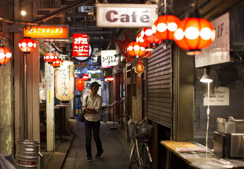 Banco de Japón ve poca necesidad de hacer cambios importantes en sus perspectivas generales para la economía y la inflación. Banco de Japón ve poca necesidad de hacer cambios importantes en sus perspectivas generales para la economía y la inflación.