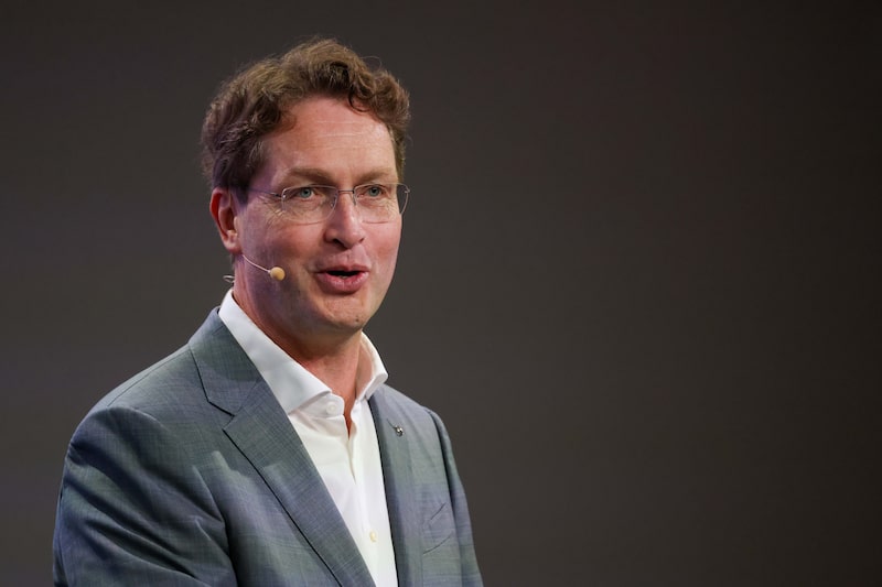 Mercedes-Benz Group AG Opens Electric Vehicle Campus Mercedes-Benz Group AG Opens Electric Vehicle Campus