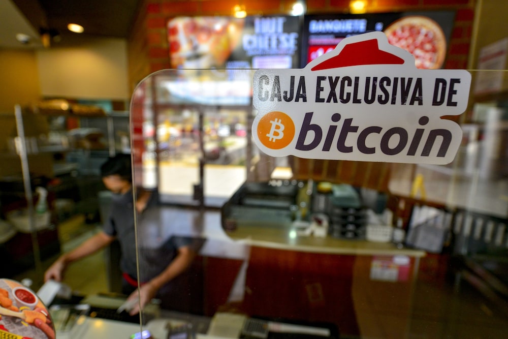 La adopción del bitcoin también ha generado que más comercios se sumen a la ola en varios mercados. La adopción del bitcoin también ha generado que más comercios se sumen a la ola en varios mercados.