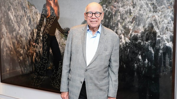 Robert Mnuchin, pionero de las operaciones en bloque de Goldman Sachs, fallece a los 92 años Robert Mnuchin, pionero de las operaciones en bloque de Goldman Sachs, fallece a los 92 años