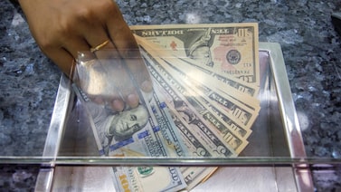 Dólar hoy 10 de diciembre: El peso mexicano cotiza con pocos cambios previo a la decisión de la Fed Dólar hoy 10 de diciembre: El peso mexicano cotiza con pocos cambios previo a la decisión de la Fed