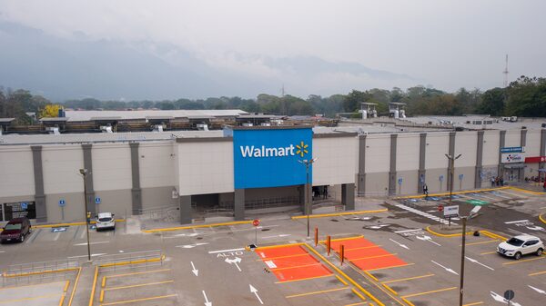 Walmart de México apuesta por marcas propias para atraer a compradores abatidos por la inflación Walmart de México apuesta por marcas propias para atraer a compradores abatidos por la inflación