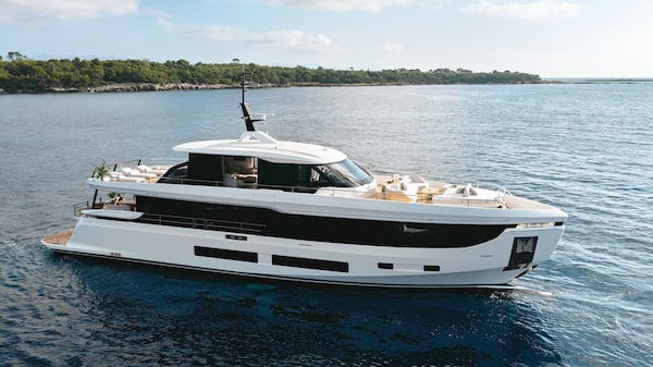 Azimut se expande em Itajaí, capital náutica do Brasil, e mira R$ 1 bi em receitas Azimut se expande em Itajaí, capital náutica do Brasil, e mira R$ 1 bi em receitas