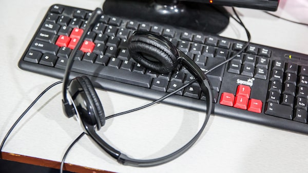 EE.UU. busca traer de vuelta los call centers y limitar su operación en el extranjero EE.UU. busca traer de vuelta los call centers y limitar su operación en el extranjero