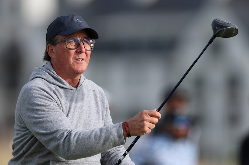 Clube inglês se encontra em dificuldades e vai ser comprado pelo Friedkin Group Clube inglês se encontra em dificuldades e vai ser comprado pelo Friedkin Group