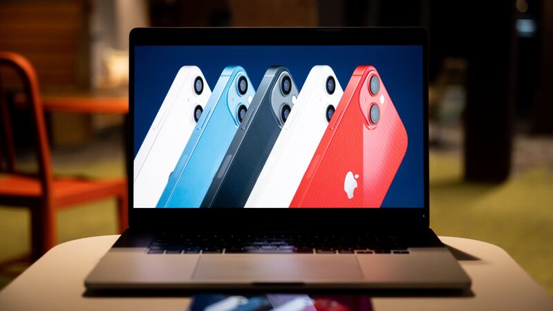 Precio del iPhone 13 es mayor al salario de 41 millones de mexicanos Precio del iPhone 13 es mayor al salario de 41 millones de mexicanos