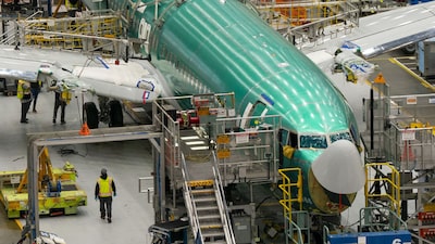 Boeing mejora flujo de caja y acelera entregas en el primer trimestre Boeing mejora flujo de caja y acelera entregas en el primer trimestre