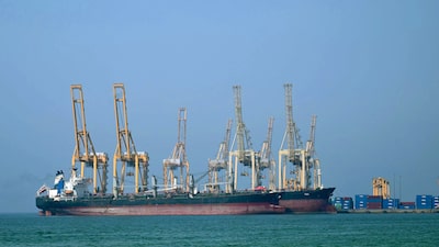 Trump diz que os EUA vão escoltar navios retidos em Ormuz a partir de segunda-feira Trump diz que os EUA vão escoltar navios retidos em Ormuz a partir de segunda-feira