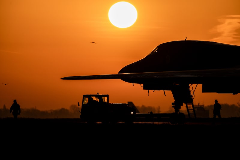 Avião bombardeiro dos EUA Avião bombardeiro dos EUA