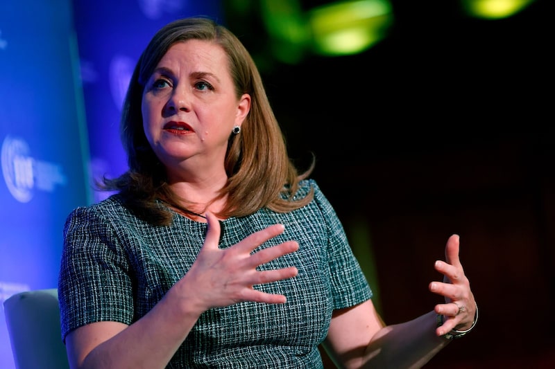 Michelle Bowman se ha mantenido cautelosa sobre la desinflación, diciendo en un discurso del 20 de agosto que el crecimiento de los precios permanecía “incómodamente” por encima del objetivo del 2% de la Fed. Michelle Bowman se ha mantenido cautelosa sobre la desinflación, diciendo en un discurso del 20 de agosto que el crecimiento de los precios permanecía “incómodamente” por encima del objetivo del 2% de la Fed.