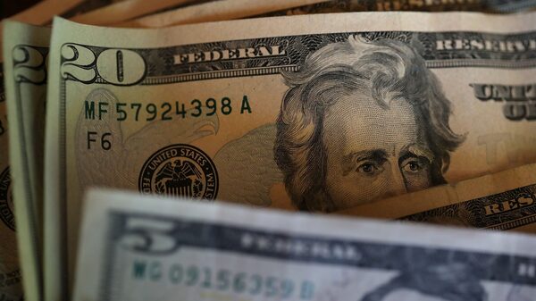 FMI destaca a la dolarización como ancla en Ecuador, pero advierte riesgos sistémicos FMI destaca a la dolarización como ancla en Ecuador, pero advierte riesgos sistémicos