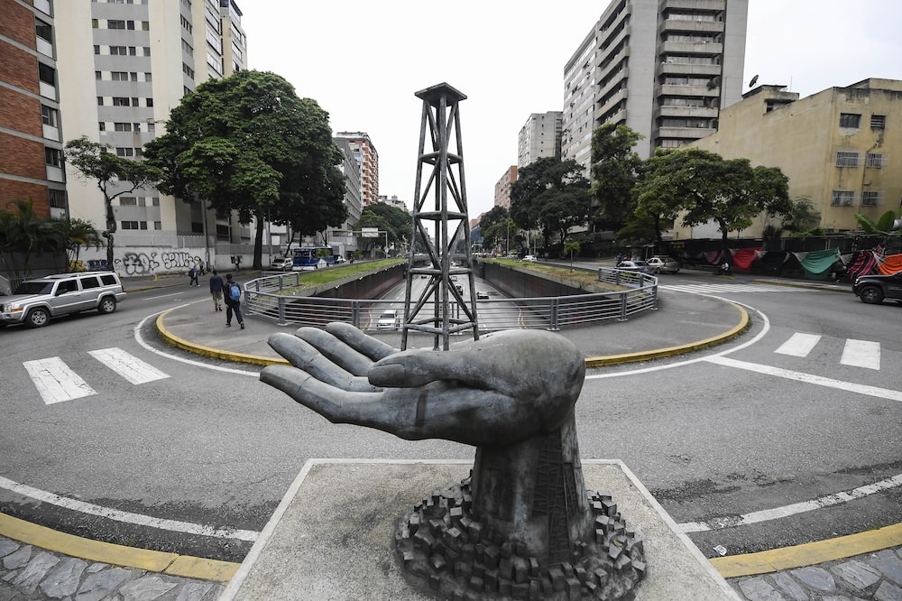 Chevron To Resume Venezuela Oil Sales As US Rules Ease Chevron To Resume Venezuela Oil Sales As US Rules Ease