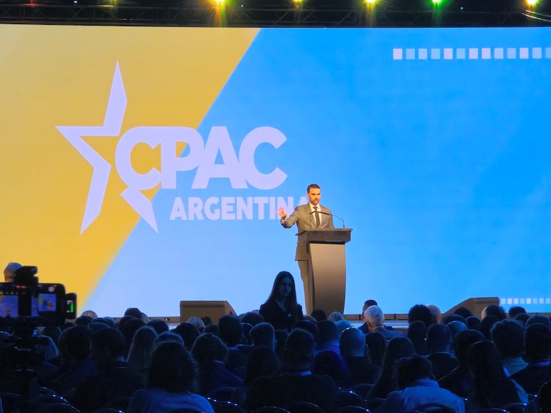 El abogado, periodista e influencer republicano abogó por el libre comercio en el mundo. El abogado, periodista e influencer republicano abogó por el libre comercio en el mundo.